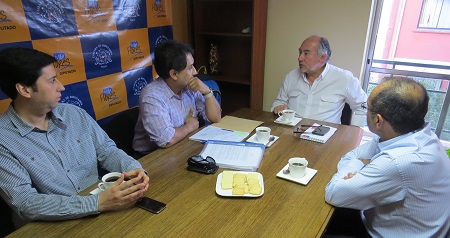 Director se reúne con el Diputado Iván Flores para abordar las principales  temáticas y desafíos de nuestro Hospital